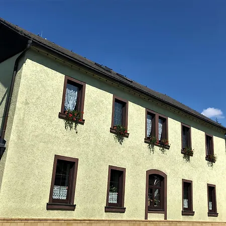 Bennelliebschaenke Konukevi 3*